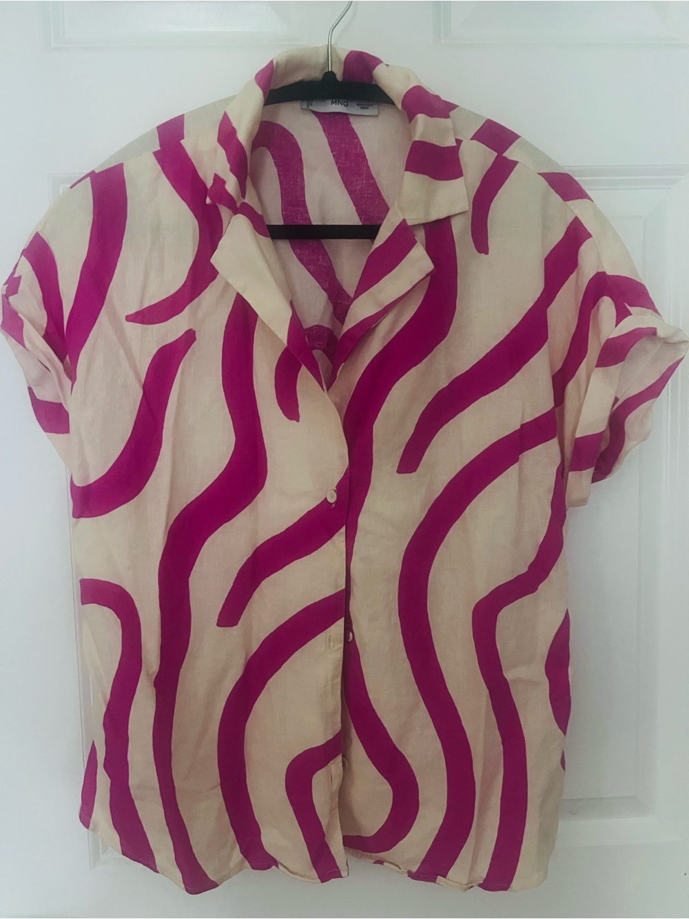 Mango Cream Blouse with Magenta Wave Print